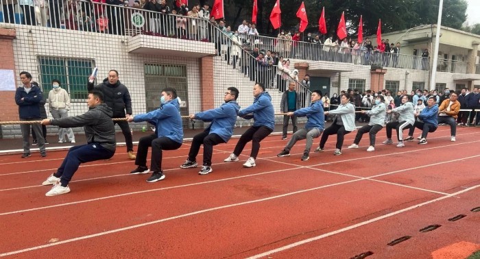 1668998051809050387.jpg 运动会23_副本.jpg