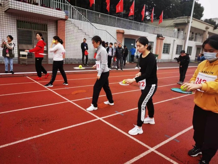 1668998191297051974.jpg 运动会21_副本.jpg